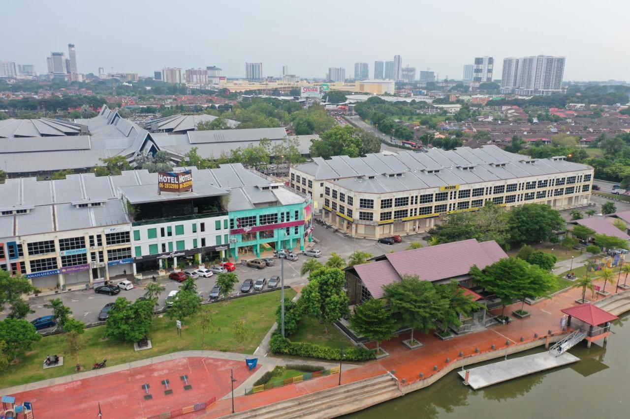 Riverfront Boutique Hotel Malacca Eksteriør billede